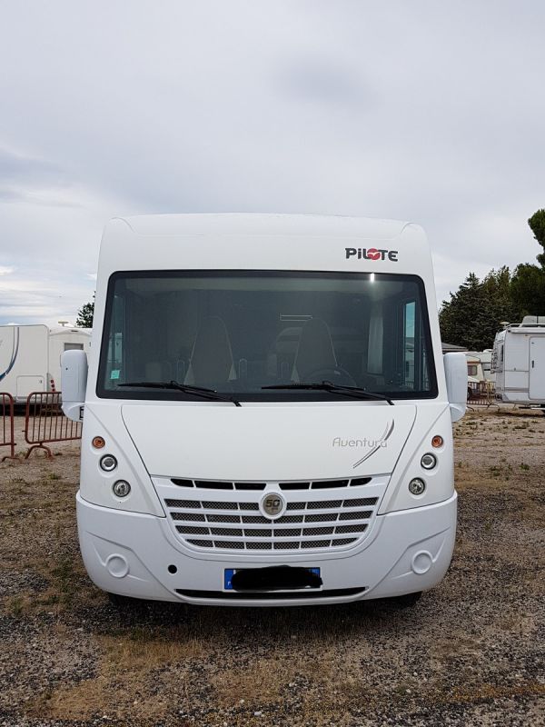 INTEGRAL PILOTE G740 A LANCON DE PROVENCE 13680