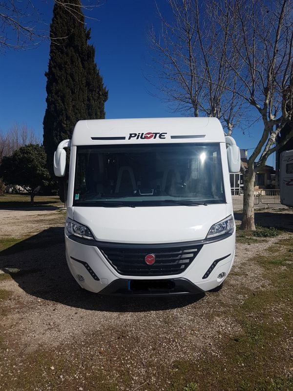 PILOTE GALAXY G600L COURT A LANCON DE PROVENCE 13680